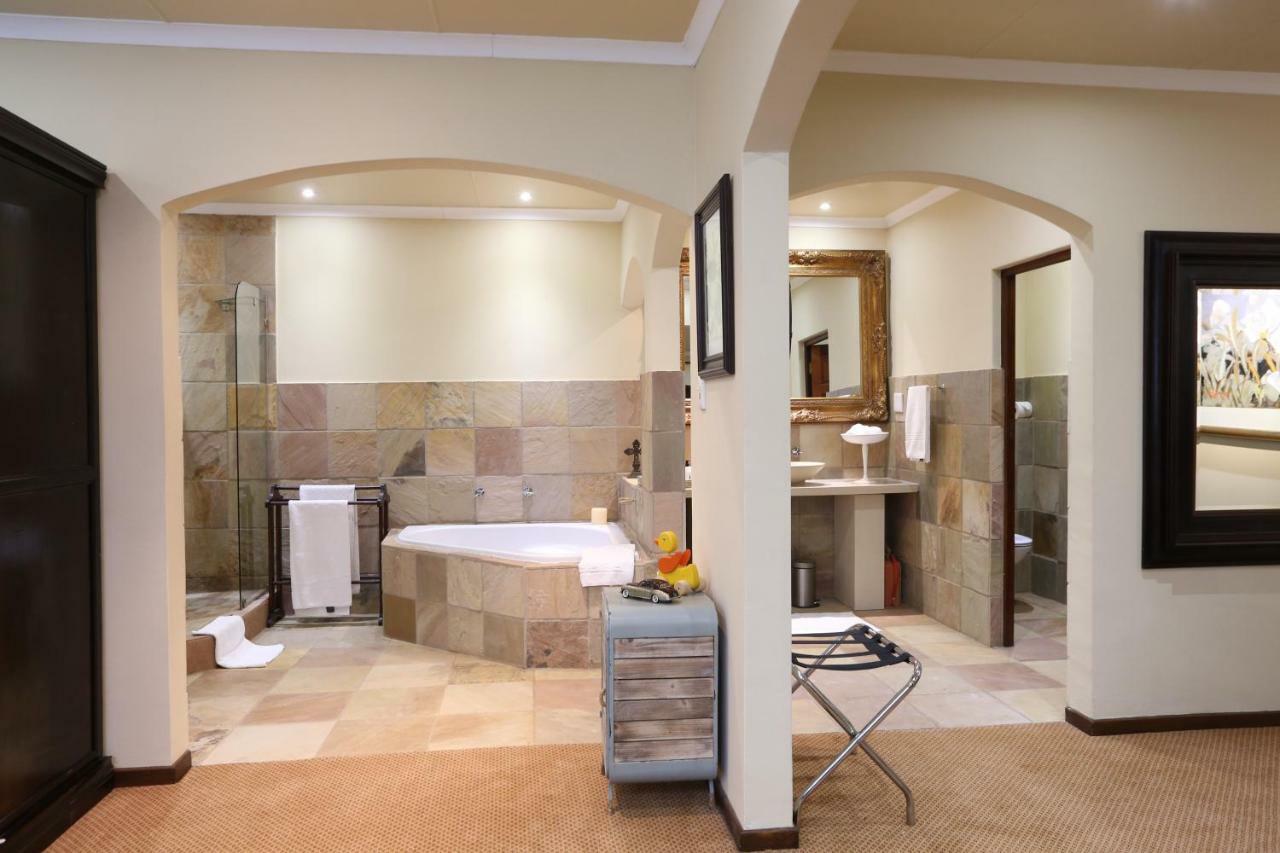 Shangri-La Manor (Adults Only) Hoekwil Εξωτερικό φωτογραφία